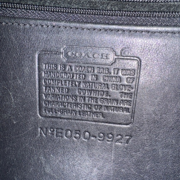 Vintage Coach Willis Bag - Black with Nickel Hardware - Picture 6 of 6